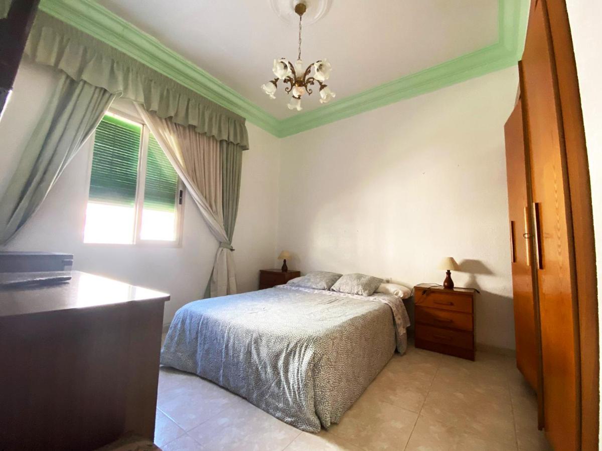 La Malvarrosa Beach Rooms In Shared Apartment Walencja Zewnętrze zdjęcie